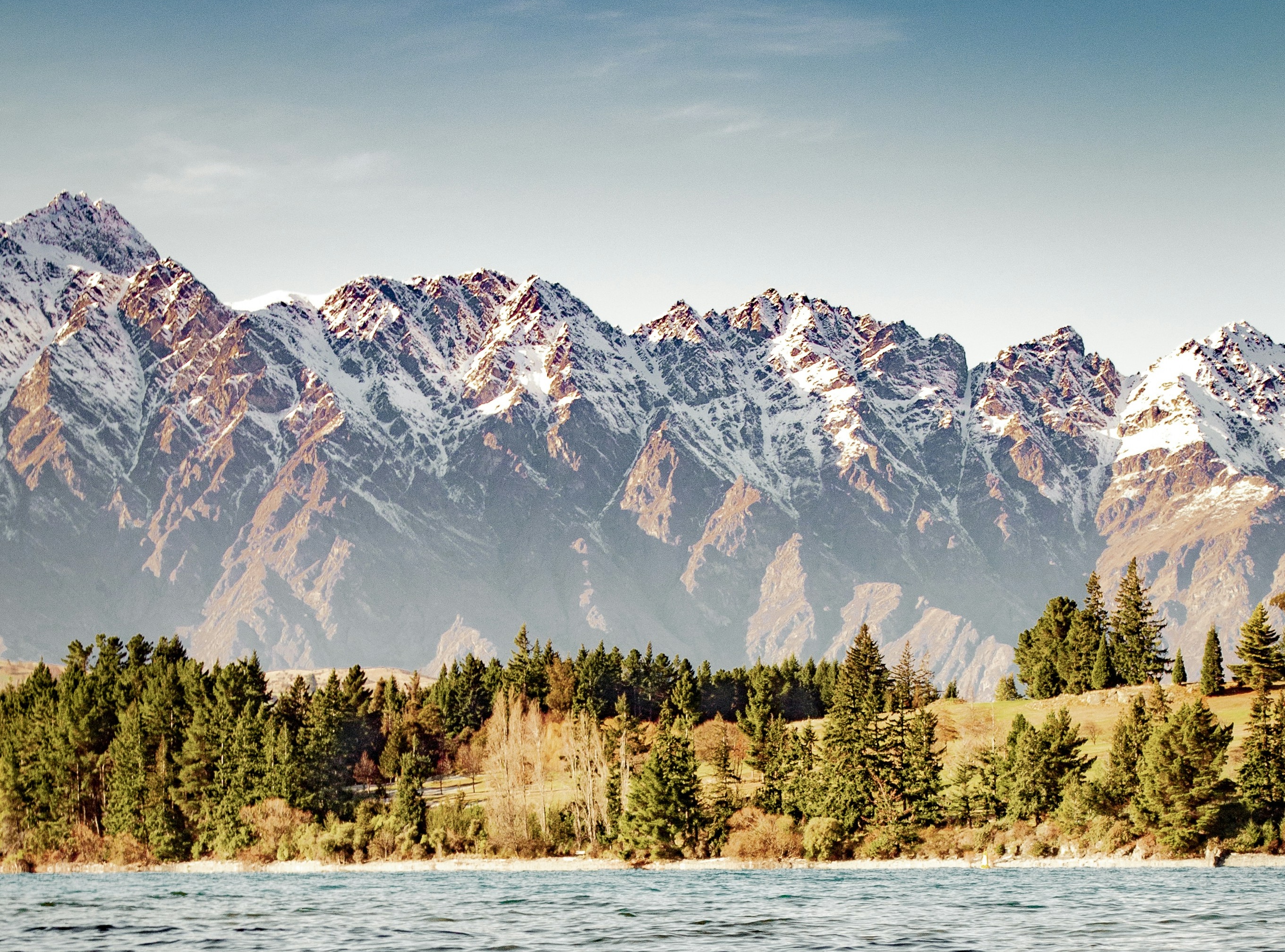 Lake Wakatipu and mountains, Queenstown